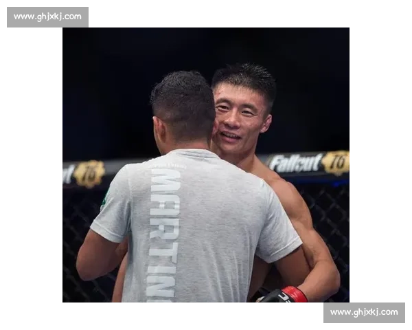 综合格斗发展趋势与实战技巧全面解析指南从入门到职业赛场策略 - 副本