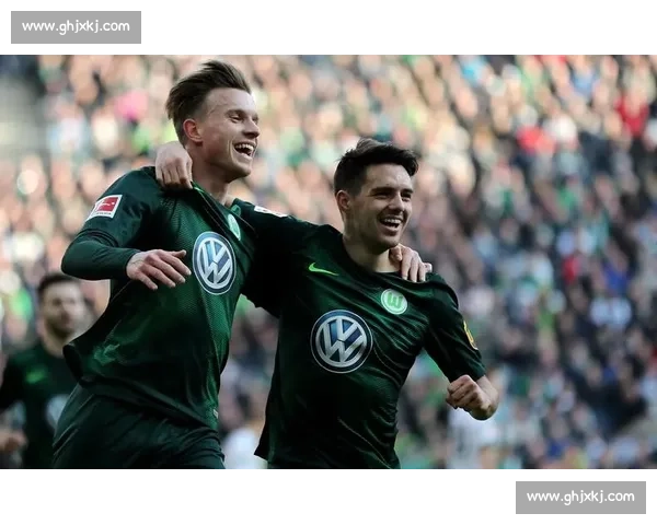 解析德甲足球联赛各队战术风格与精神气质全景图当代竞争格局透视 - 副本 (7) - 副本