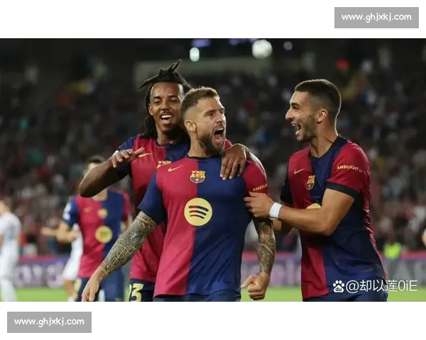 激烈对决迎来足球半决赛 争夺冠军荣耀的关键时刻 激烈对决迎来足球半决赛 争夺冠军荣耀的关键时刻